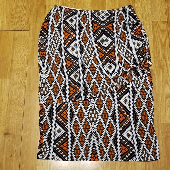 Lysse Dresses & Skirts - Lysse tribal print pencil sarong skirt sz medium